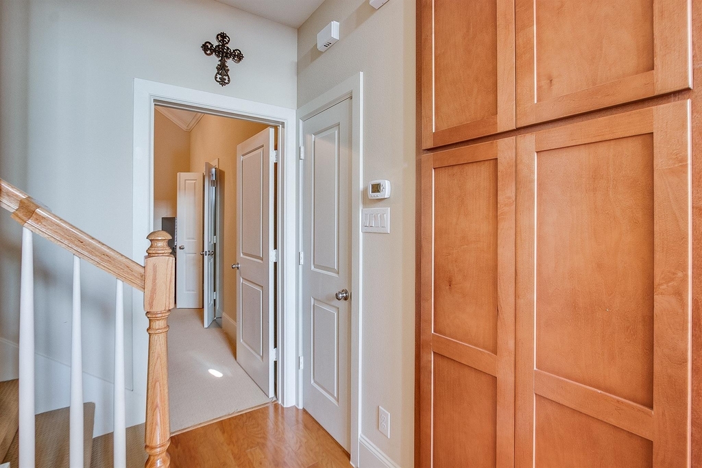 760 Nicholson Street - Photo 19