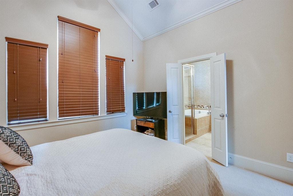 760 Nicholson Street - Photo 21