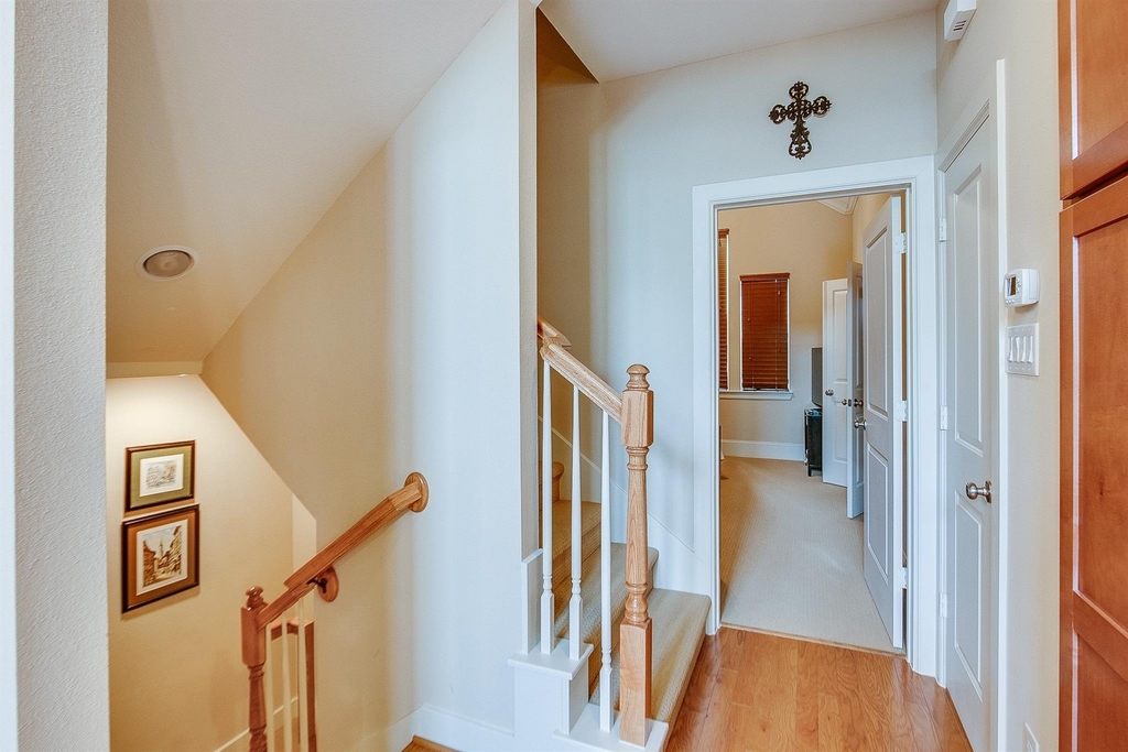 760 Nicholson Street - Photo 25