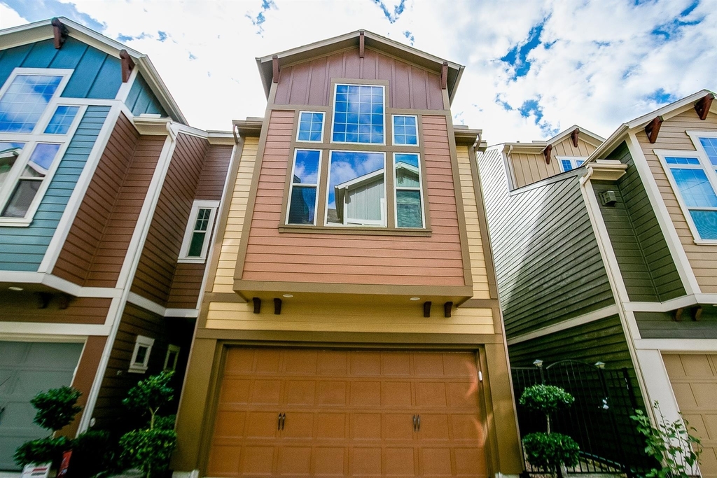 760 Nicholson Street - Photo 1