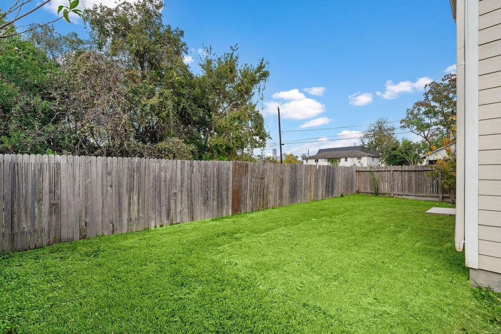 3002 Paige Street - Photo 19