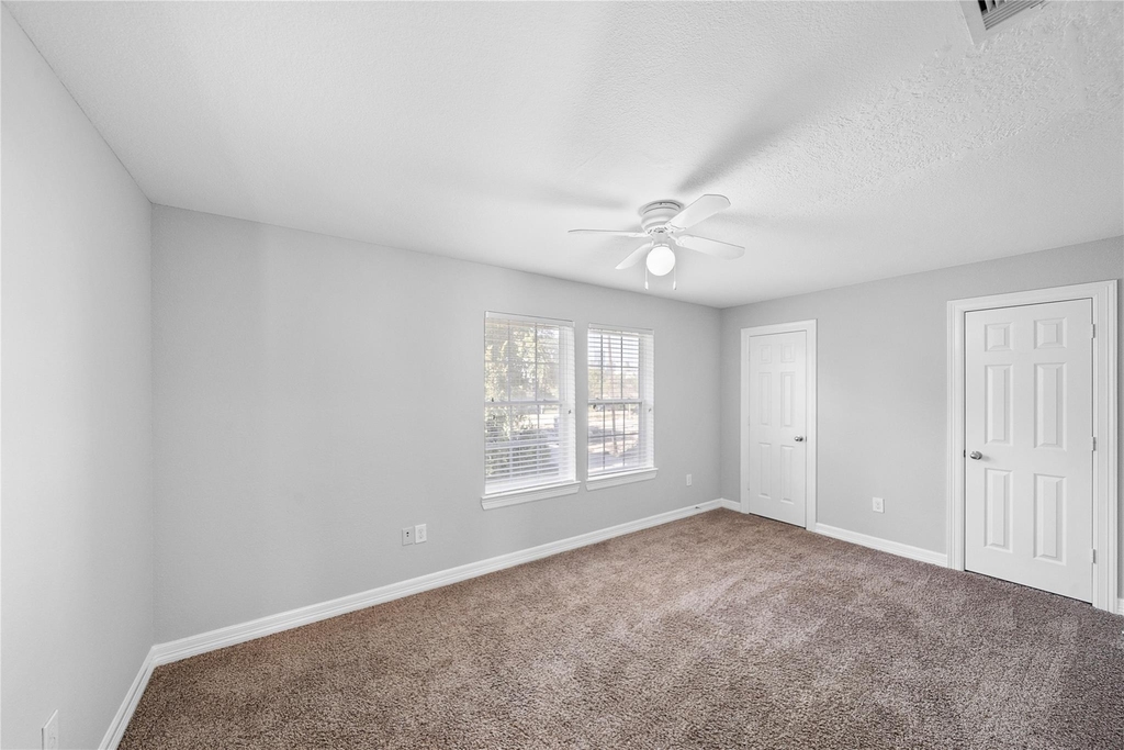 3002 Paige Street - Photo 11