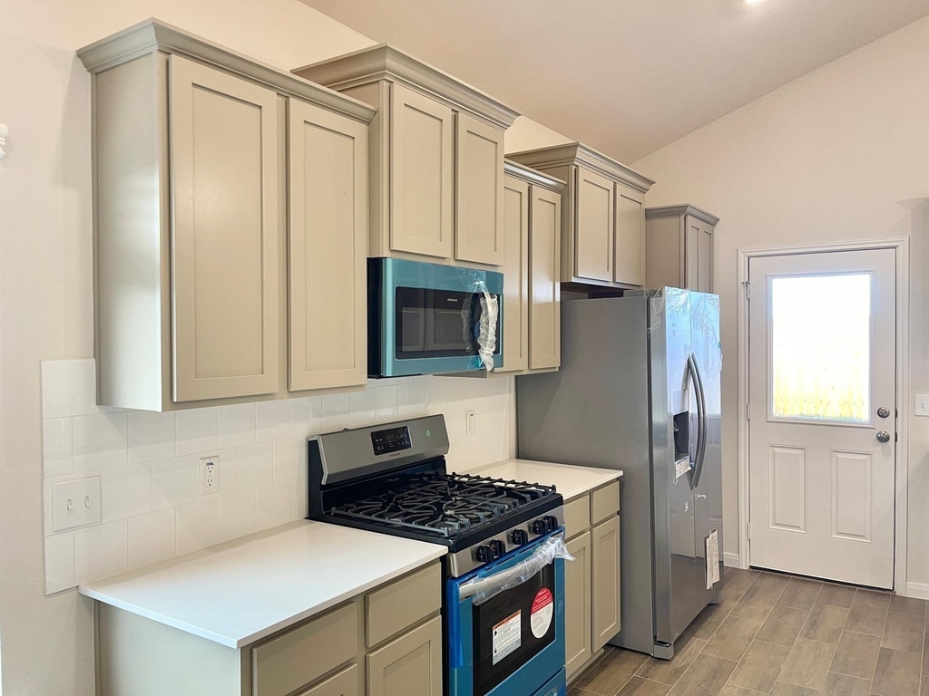 21619 Cypress Maple Drive - Photo 7