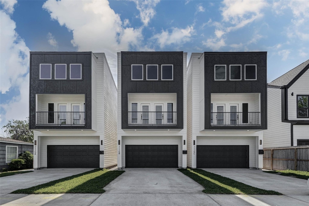 7115 England Street - Photo 17
