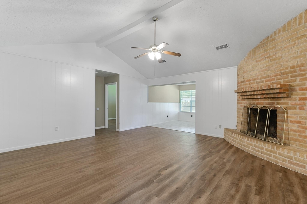 10427 Huntington Place Drive - Photo 1