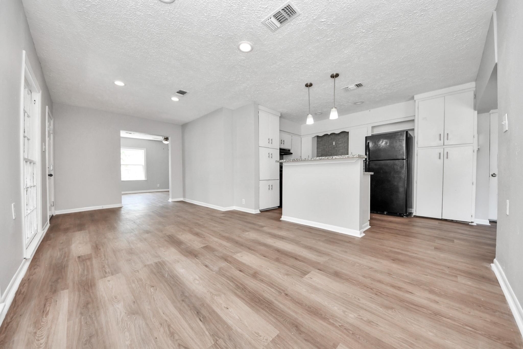 3603 Crosby Cedar Bayou Road - Photo 7