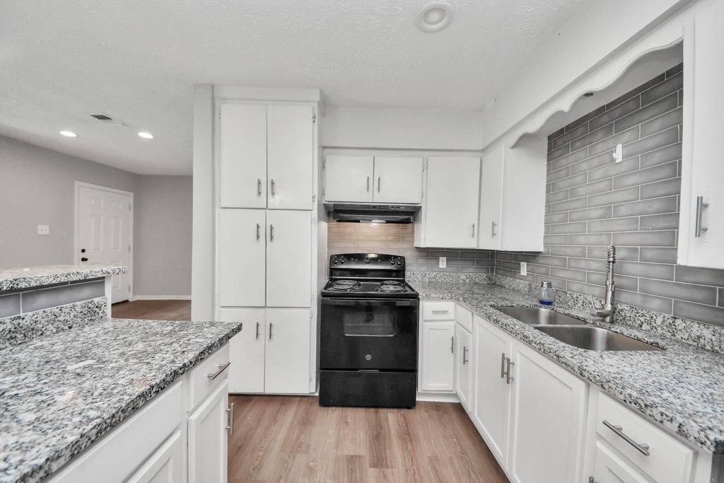 3603 Crosby Cedar Bayou Road - Photo 12