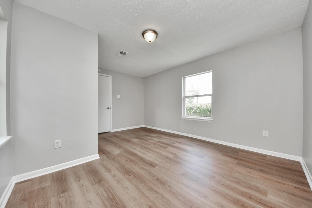 3603 Crosby Cedar Bayou Road - Photo 23