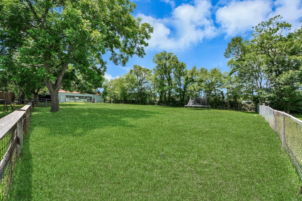 3603 Crosby Cedar Bayou Road - Photo 38