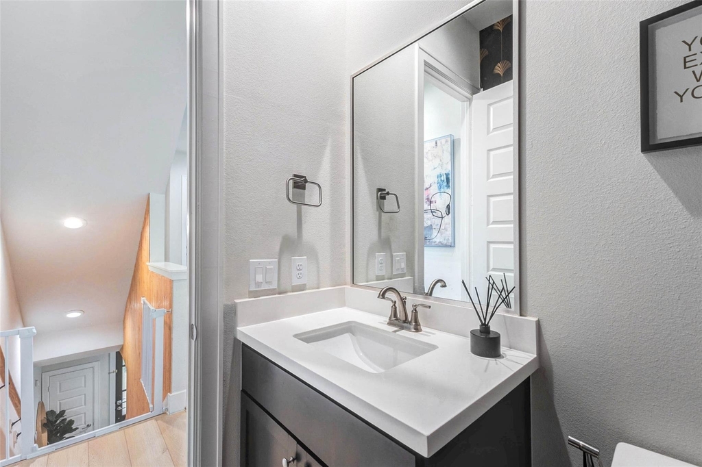 2802 Grand Fountains Drive - Photo 22