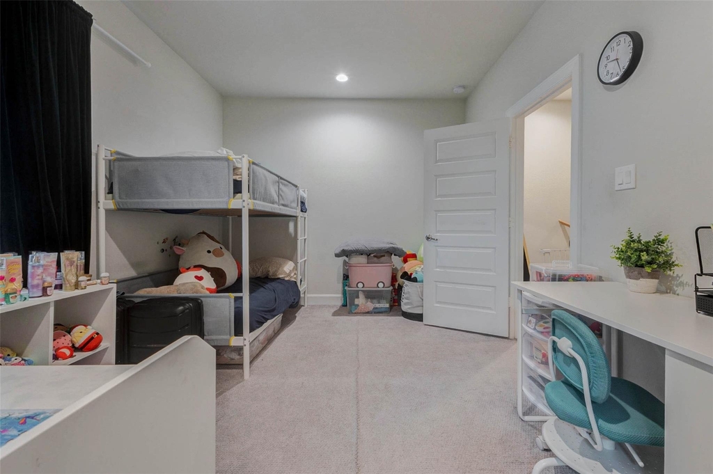 2802 Grand Fountains Drive - Photo 20