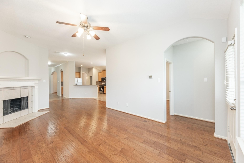 25811 Sundrop Meadows Lane - Photo 10