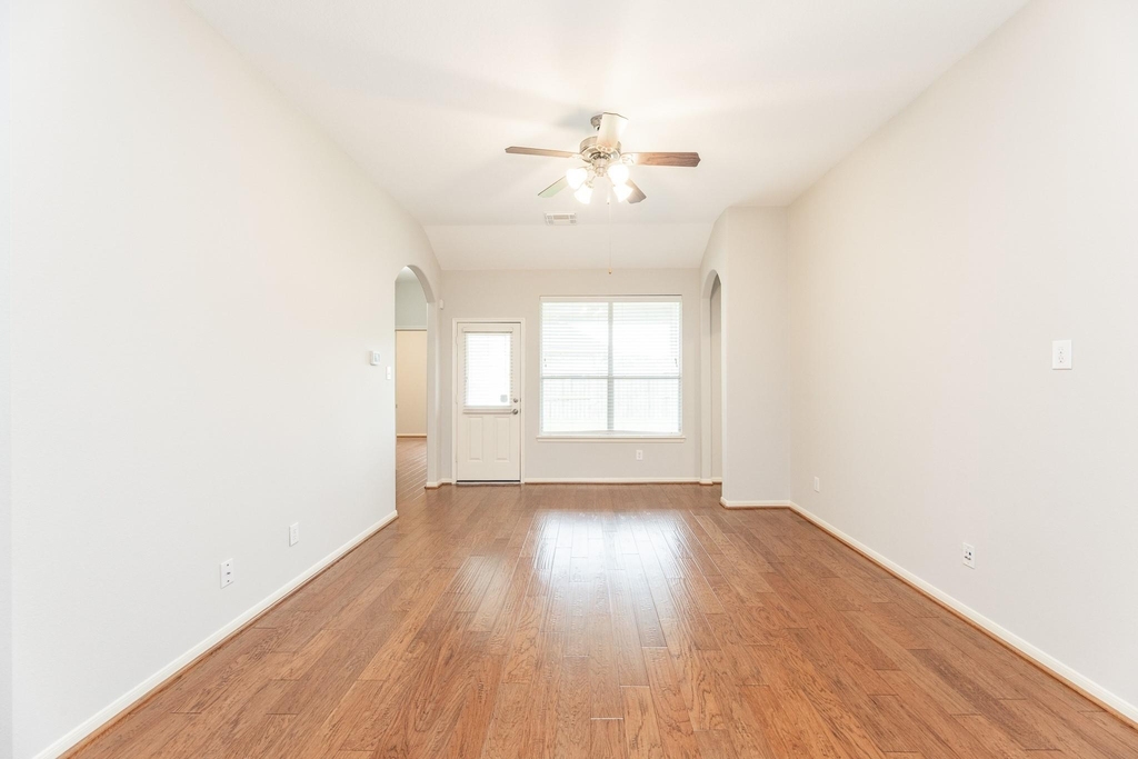 25811 Sundrop Meadows Lane - Photo 7