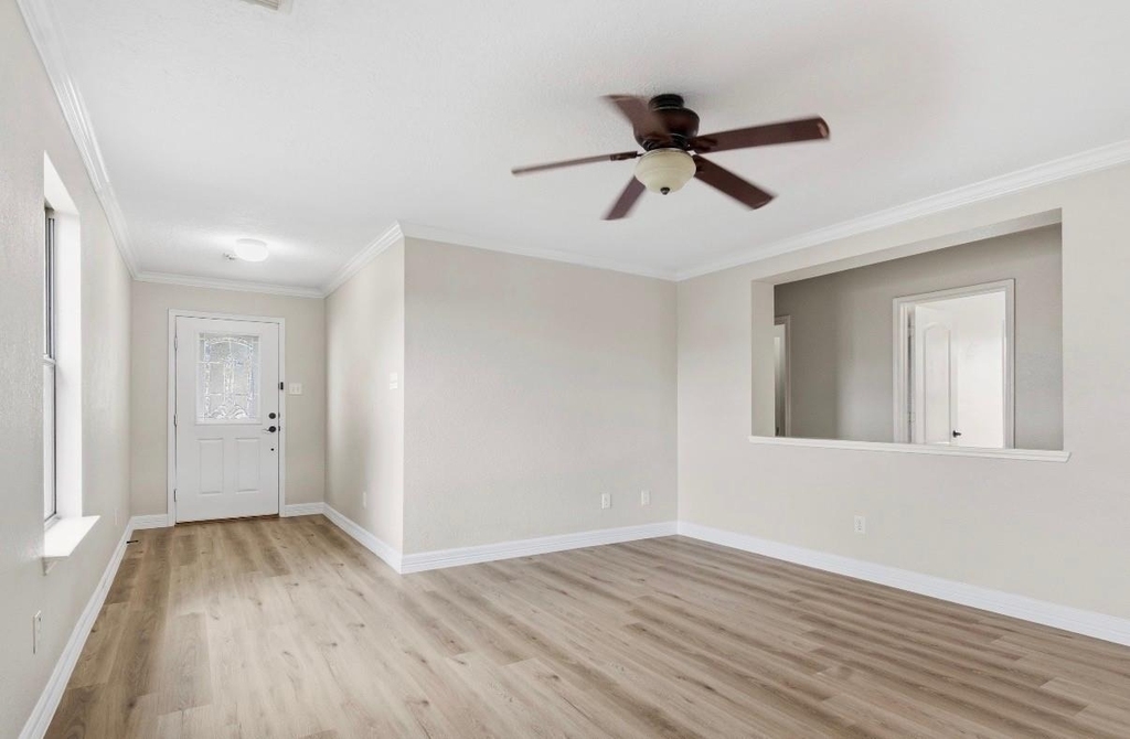 3638 Fuller Bluff Drive - Photo 2