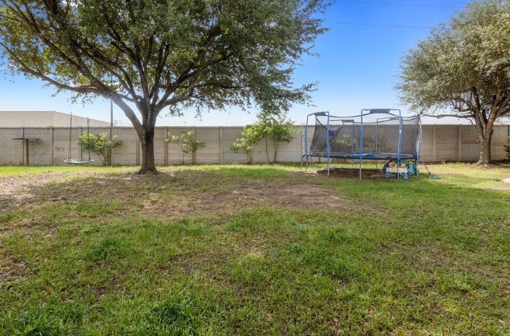 3638 Fuller Bluff Drive - Photo 19