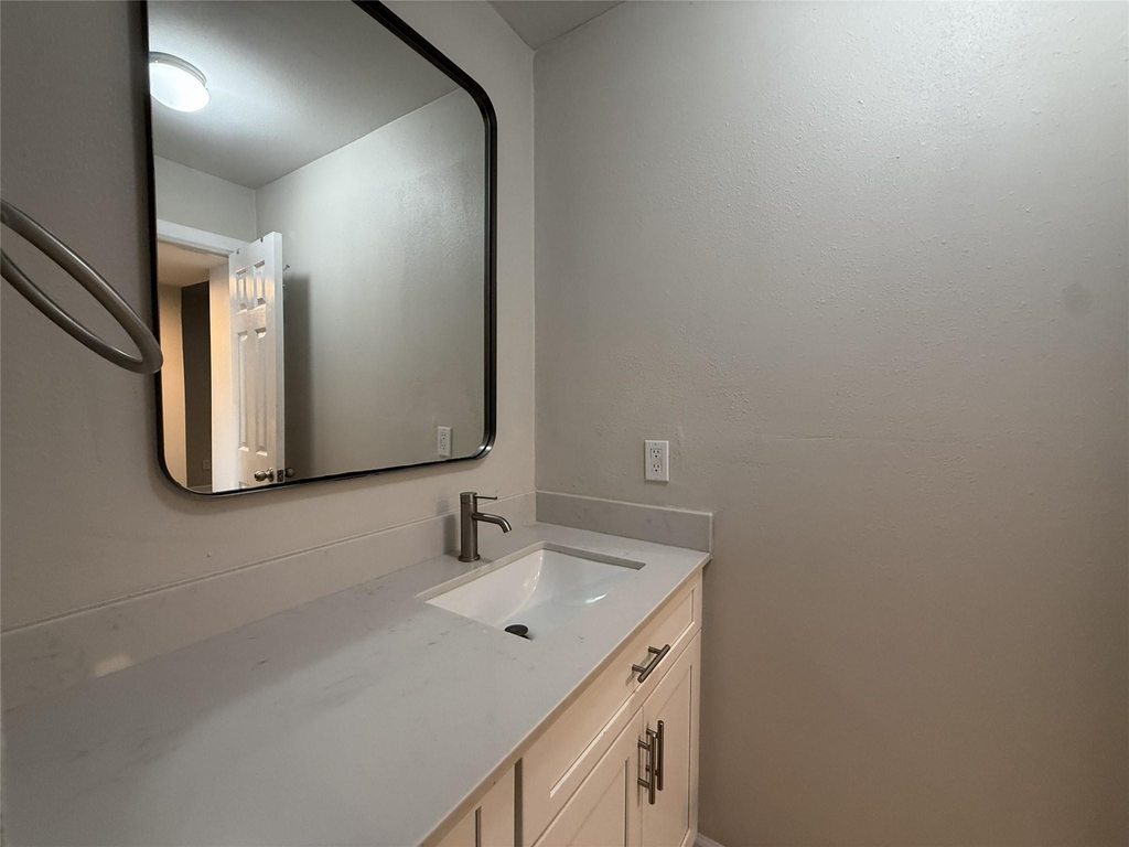 1824 Thonig Road - Photo 15