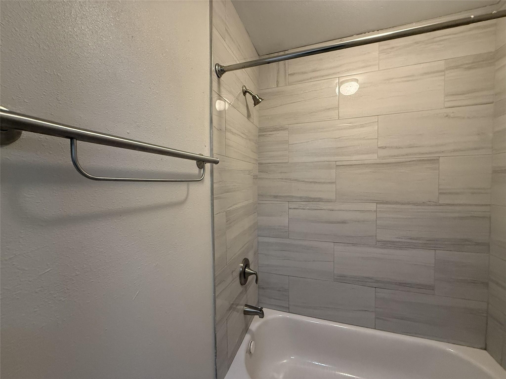 1824 Thonig Road - Photo 16