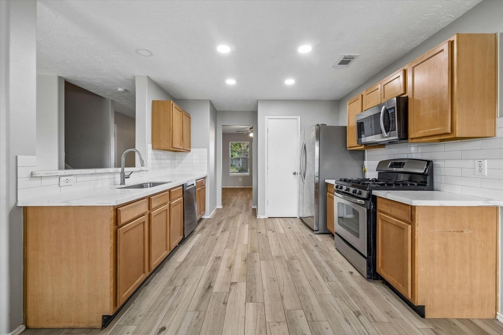 21211 Grand Linden Court - Photo 2