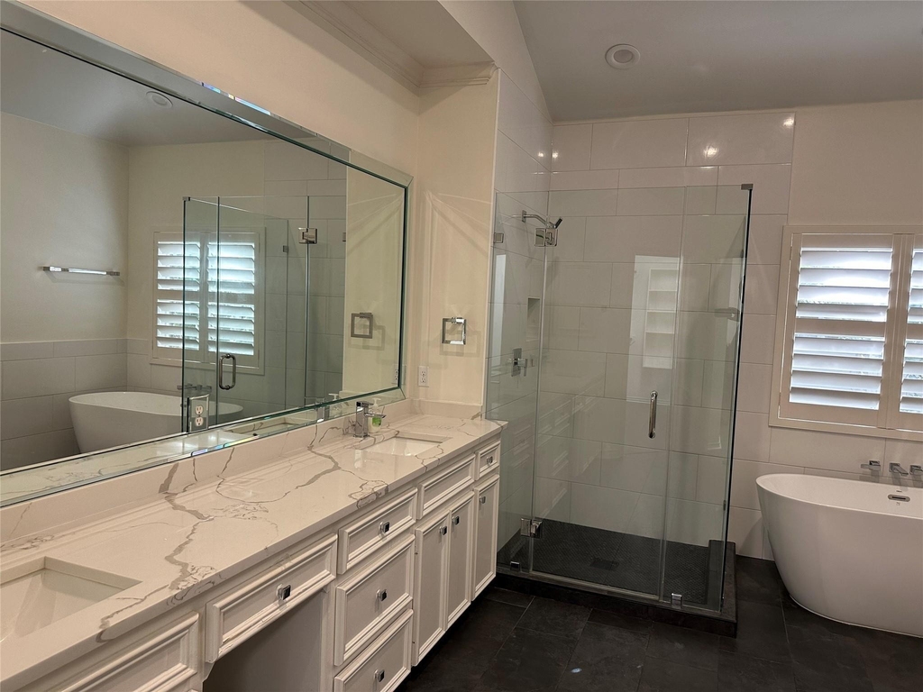 6857 Staffordshire Boulevard - Photo 10