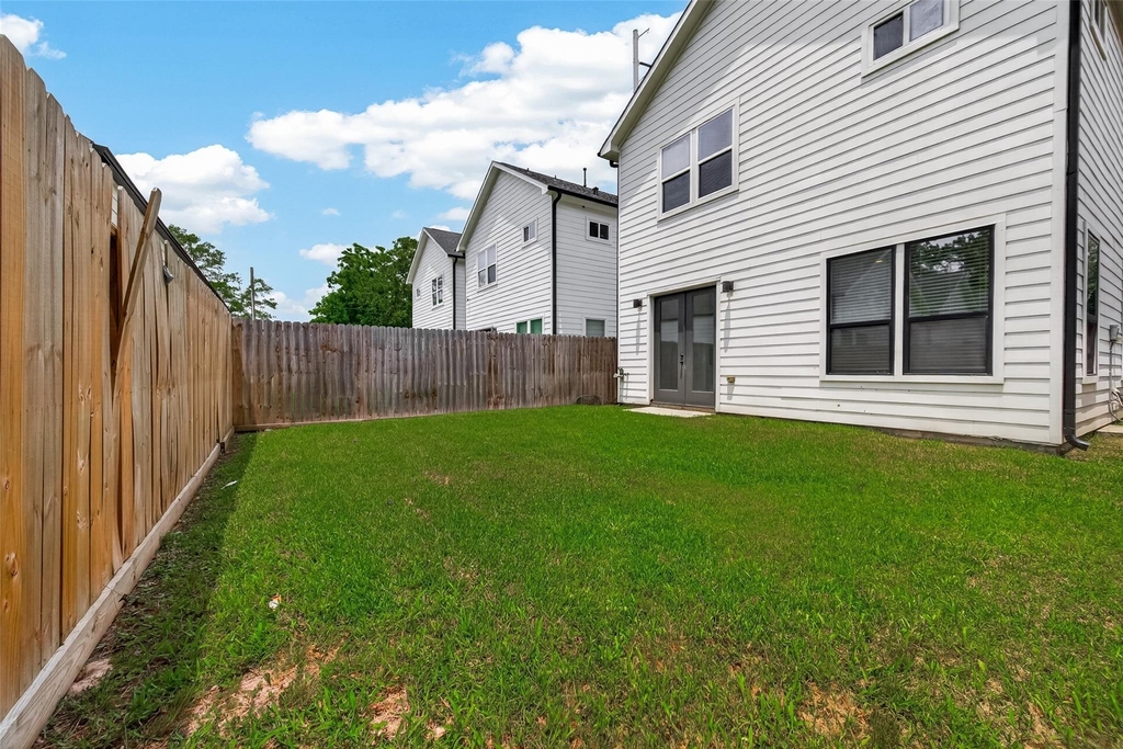 5206 Firnat Street - Photo 35