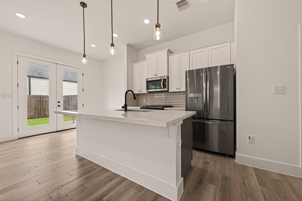 5206 Firnat Street - Photo 15