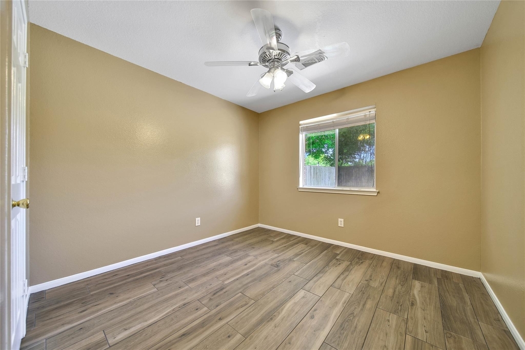 2310 Meandering Trail - Photo 12