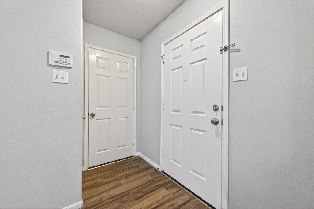 13723 Audra Lane - Photo 2