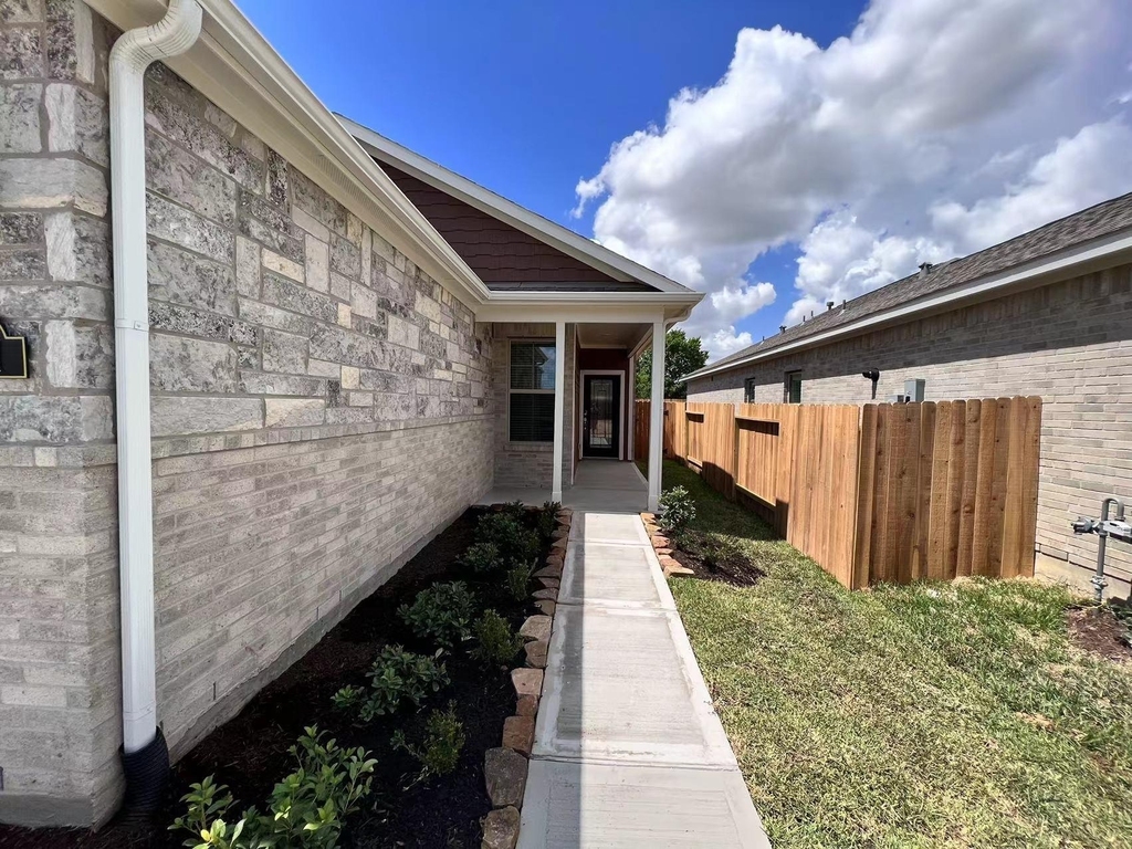 23111 True Fortune Drive - Photo 2
