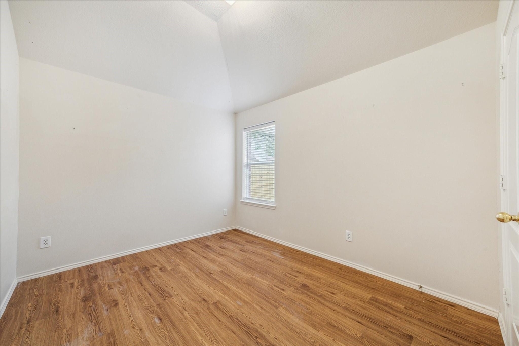 9717 Cottage Street - Photo 4