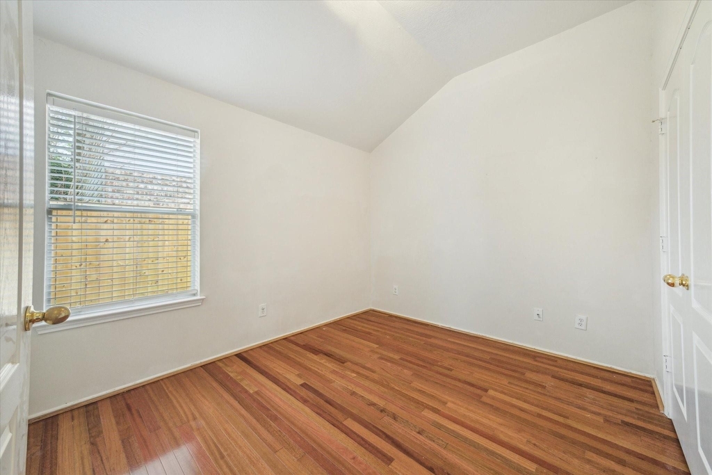 9717 Cottage Street - Photo 6
