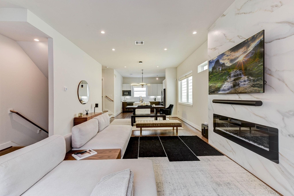 5857 Dolores Street - Photo 18