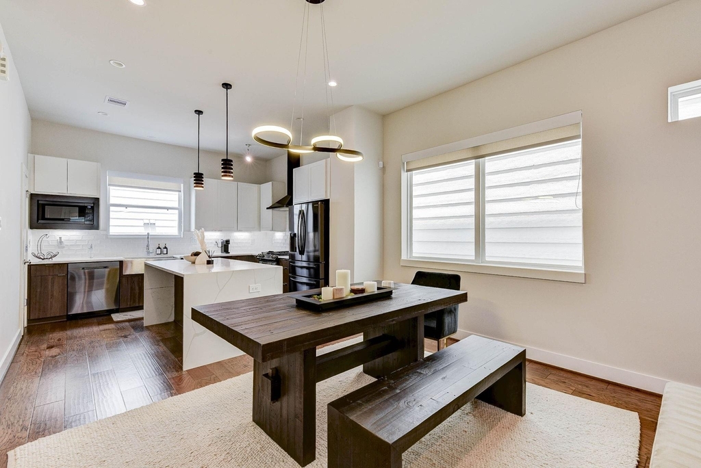 5857 Dolores Street - Photo 19
