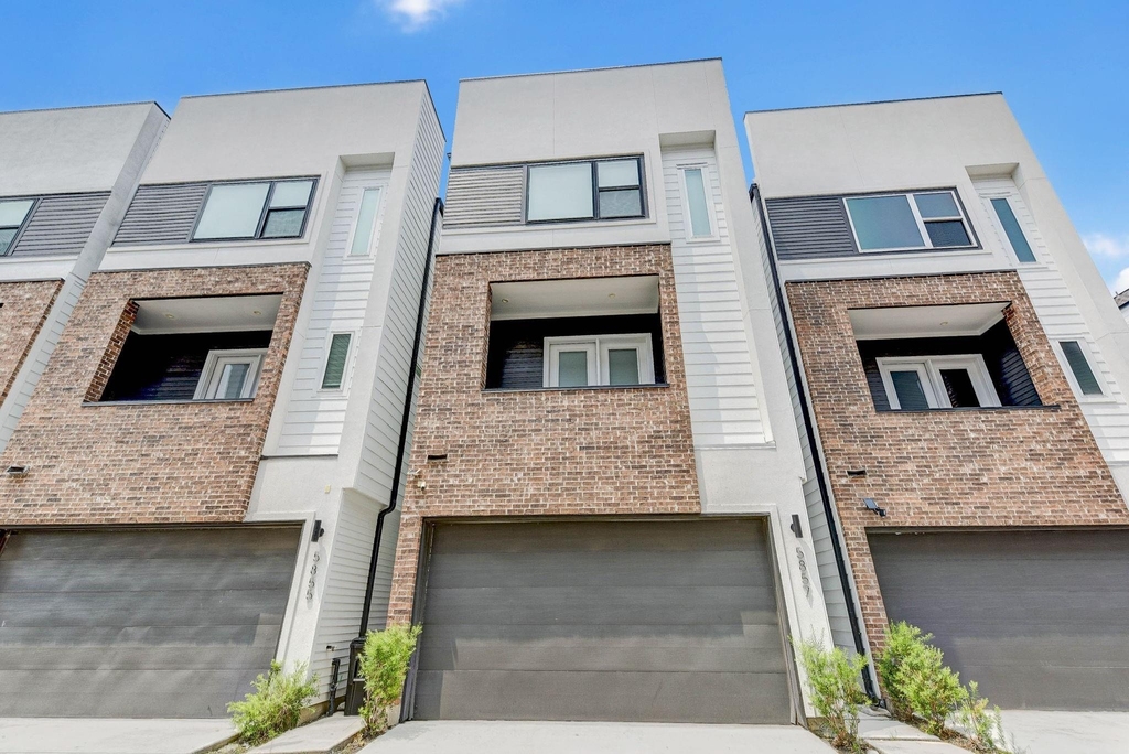 5857 Dolores Street - Photo 0