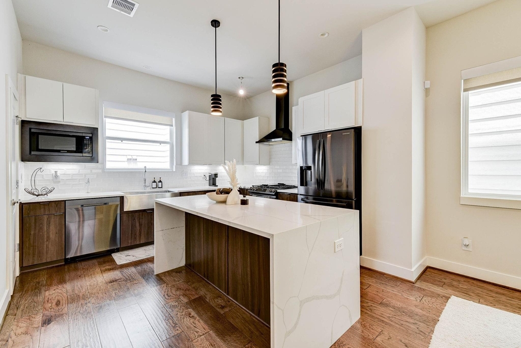 5857 Dolores Street - Photo 23