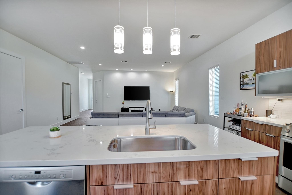 5507 Robusto Place - Photo 16