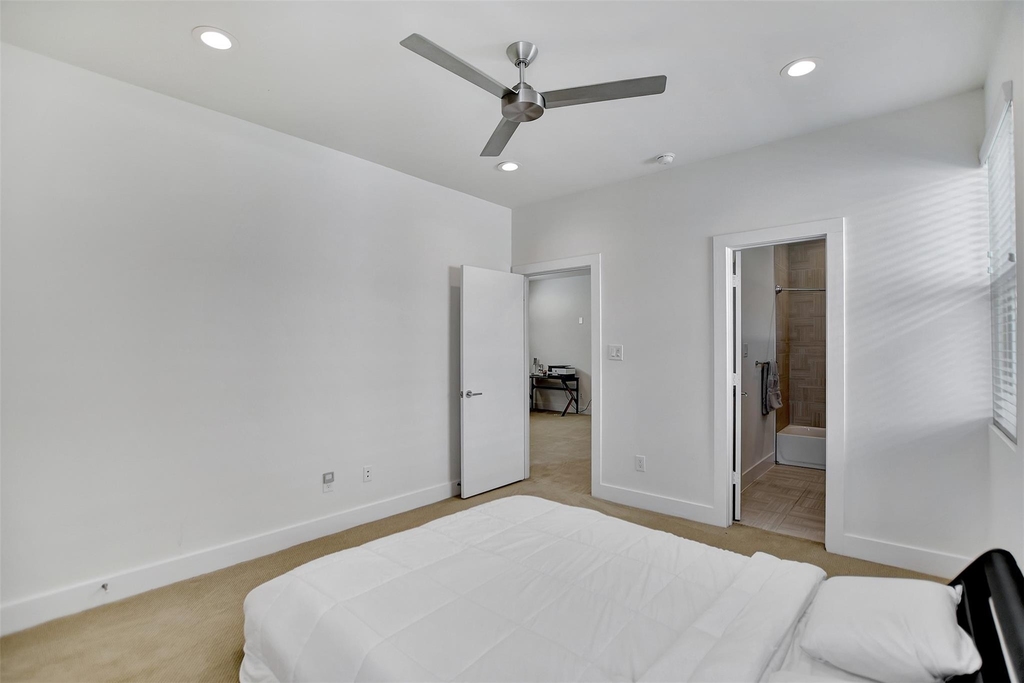 5507 Robusto Place - Photo 34