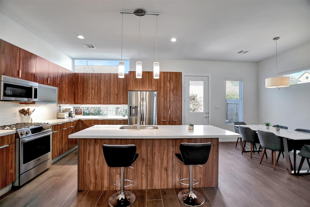 5507 Robusto Place - Photo 13