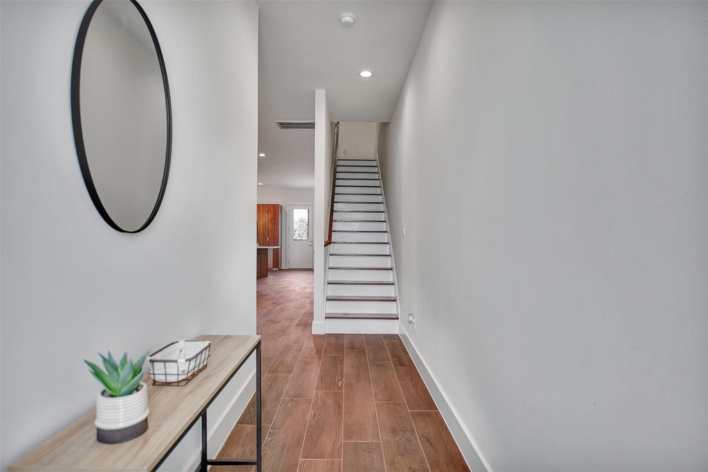 5507 Robusto Place - Photo 5
