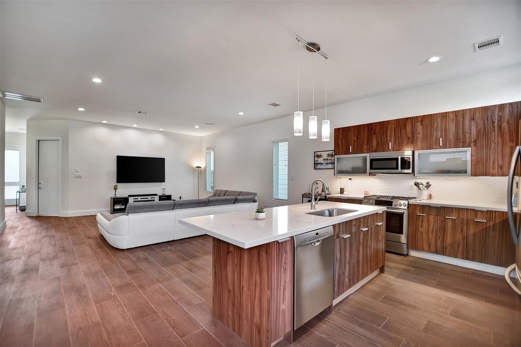 5507 Robusto Place - Photo 15