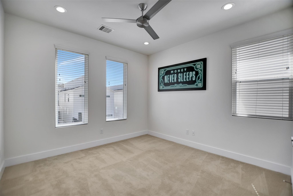 5507 Robusto Place - Photo 31