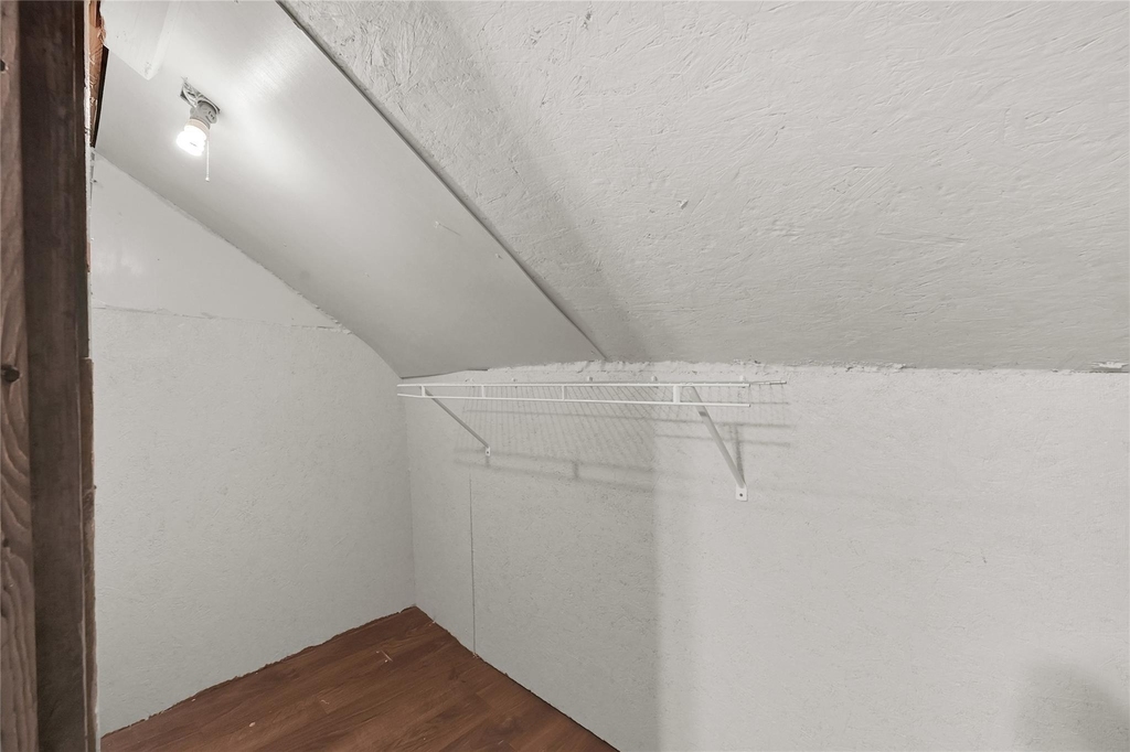 310 N Rock Island St - Photo 12