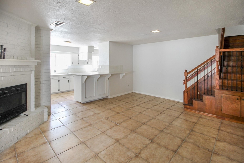 10322 Nold Drive - Photo 6