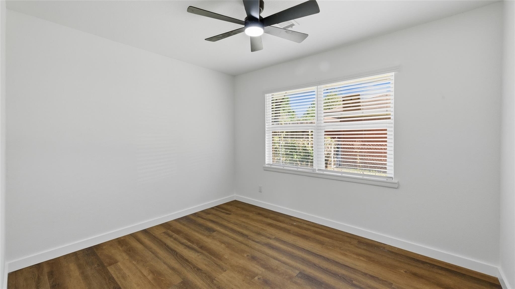 9109 Lugary Drive - Photo 20