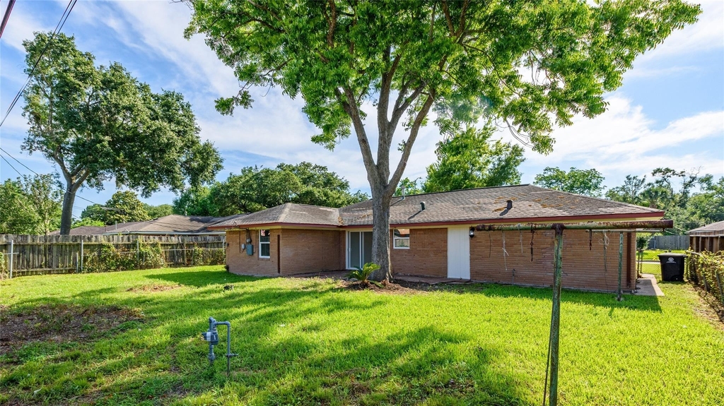 9109 Lugary Drive - Photo 7
