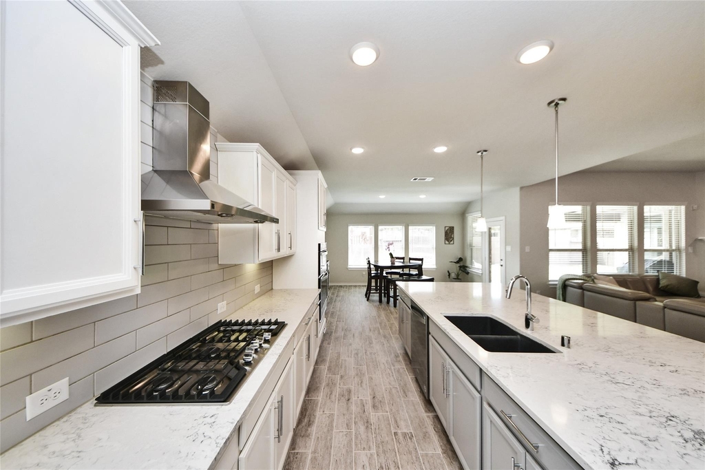 25119 Sundance Park Lane - Photo 8