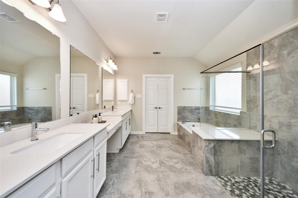 25119 Sundance Park Lane - Photo 19