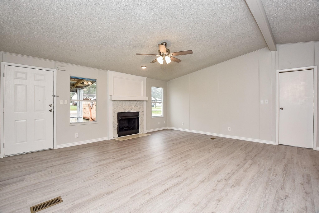 12754 Roy Harris Loop - Photo 0