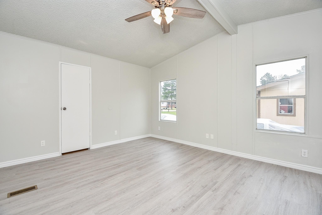 12754 Roy Harris Loop - Photo 16