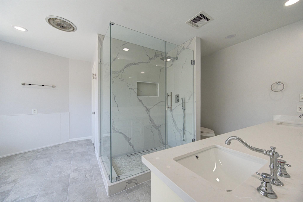 438 E Fair Harbor Lane - Photo 19