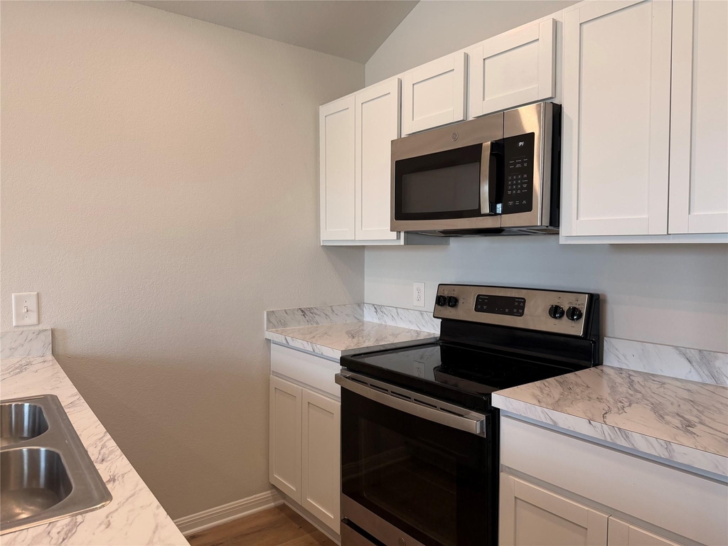 958 Road 5702 - Photo 7
